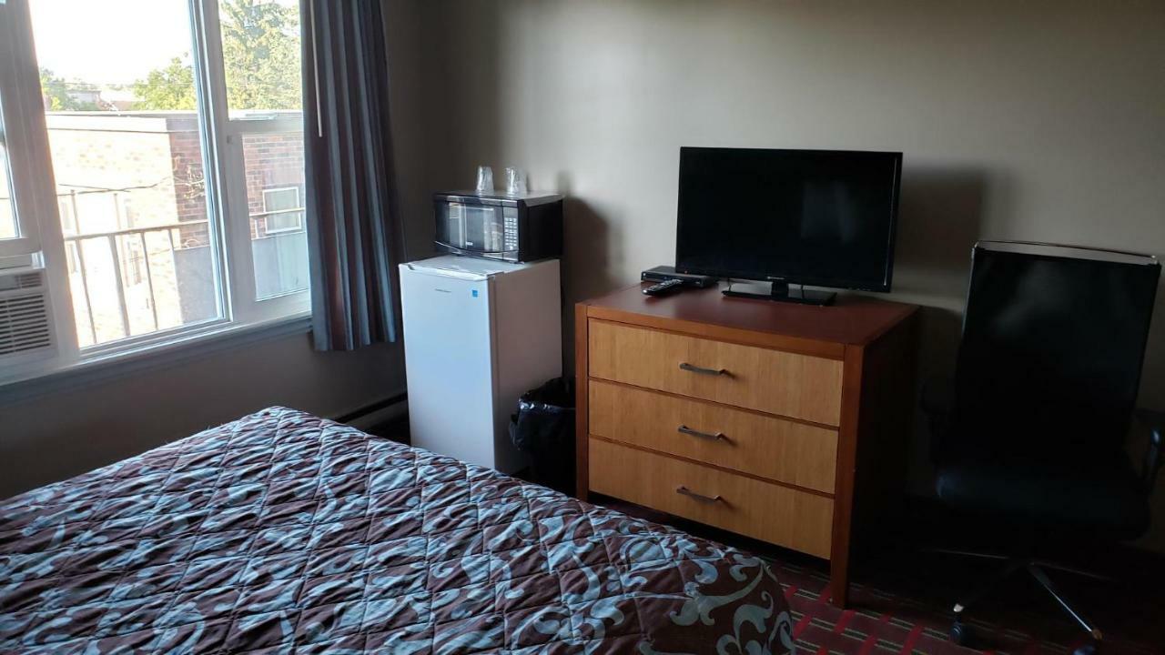 Belmont Inn Sudbury Buitenkant foto